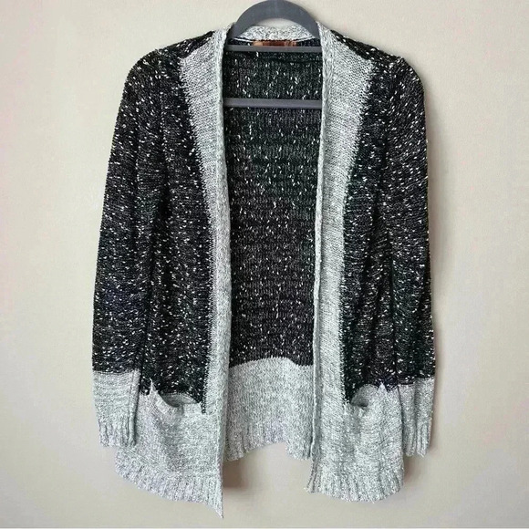 Belldini Black Grey White Speckled Knit Open Front Cardigan Women’s Size Medium - Picture 1 of 6